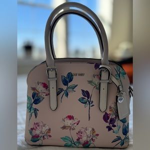 Pink flora Nine West satchel purse
